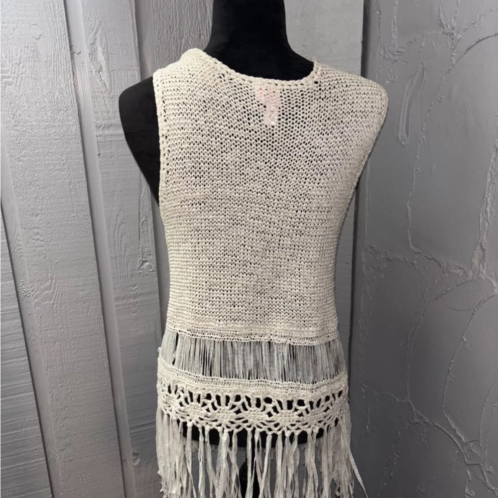 Dolled Up Cream Crocheted Fringe Vest 18x28” EUC - Picture 3 of 8